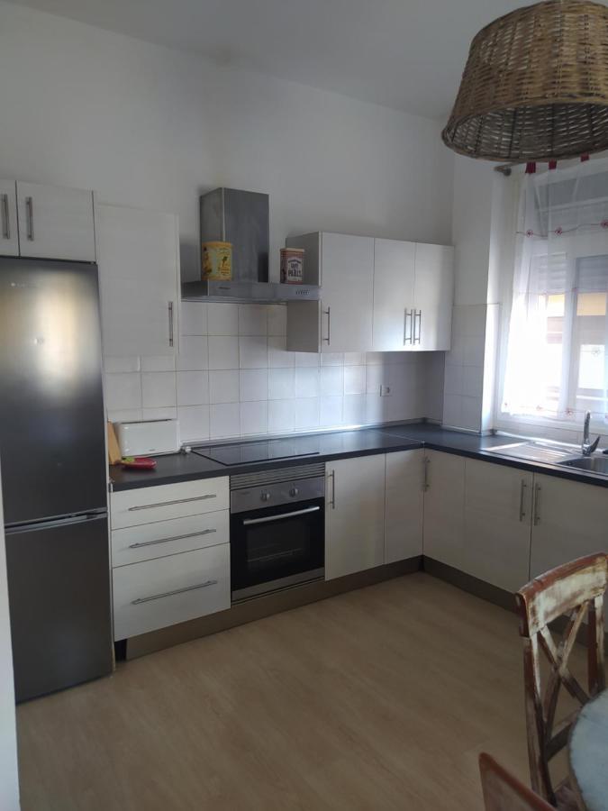 Pensión Shared Apartmentl Moana