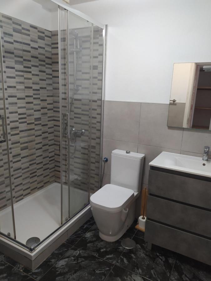 Pensión Shared Apartmentl Moana